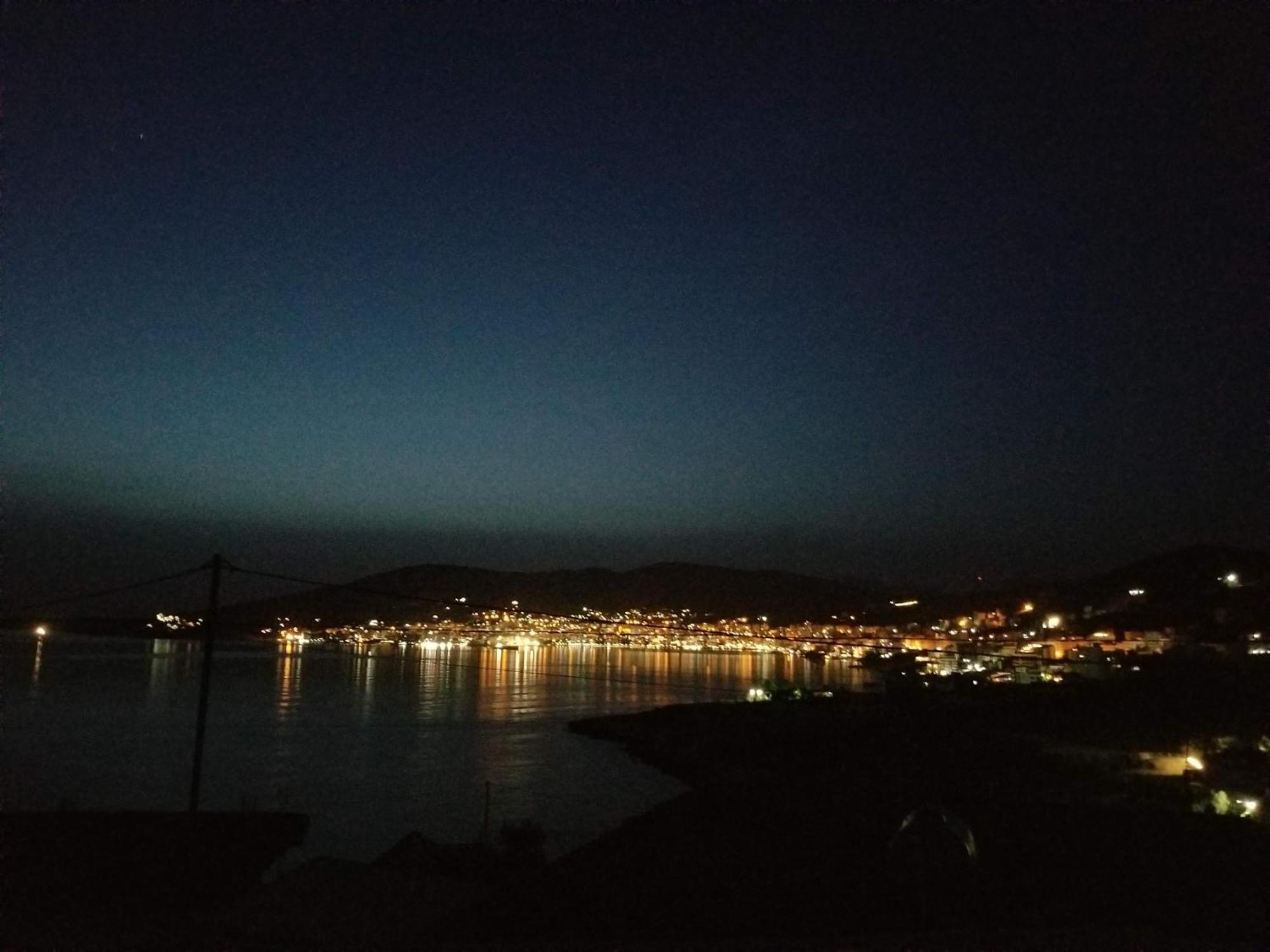 Vila Sulozeqi Sarandë