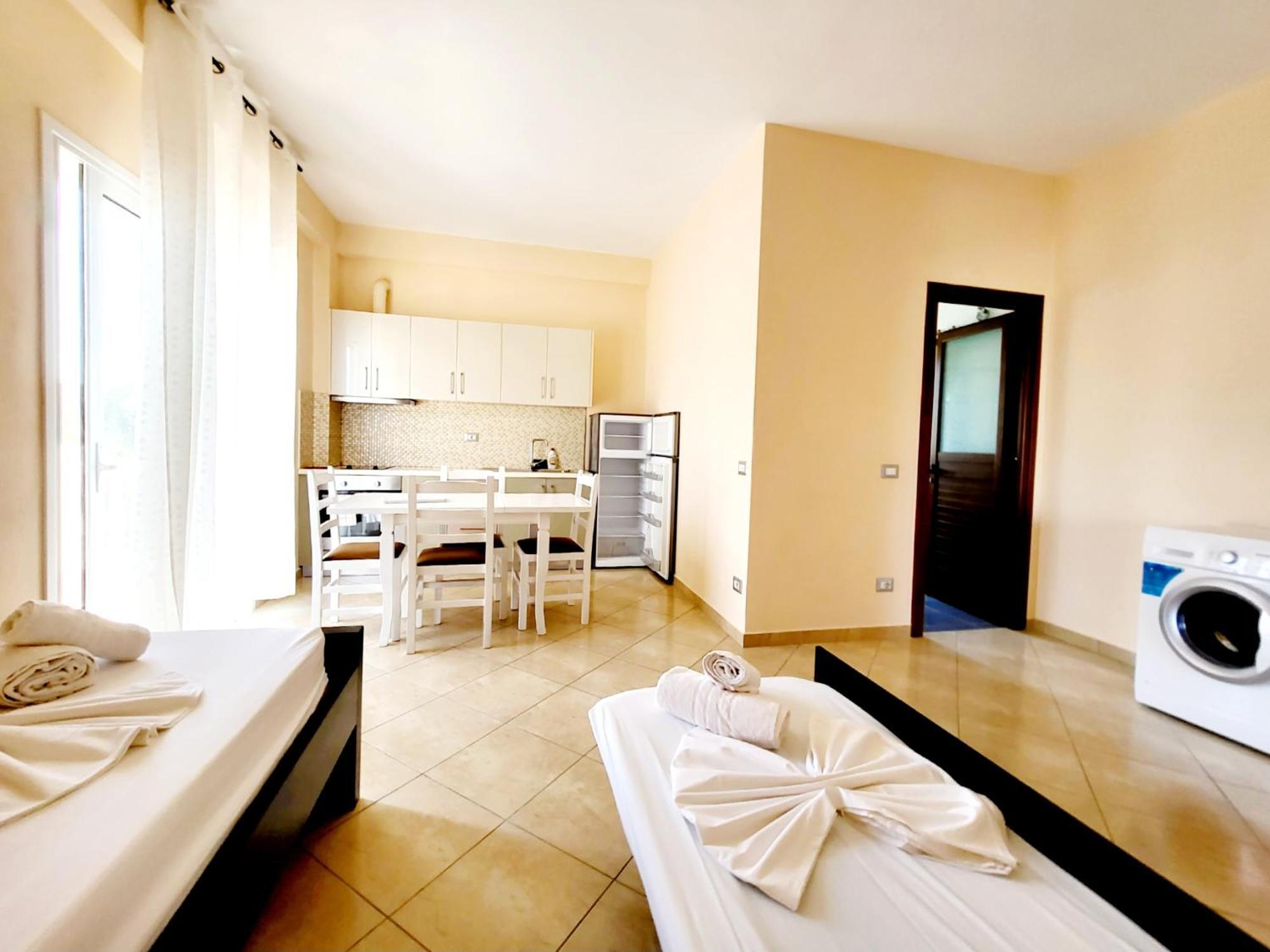 Apartment Vila Sulozeqi *