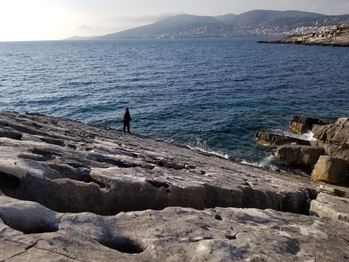Vila Sulozeqi Saranda
